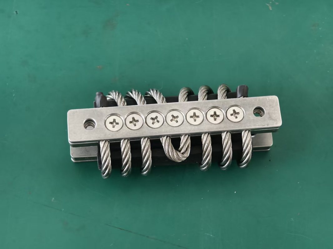 দীর্ঘস্থায়ী স্থায়িত্বের জন্য উচ্চ ক্লান্তি শক্তি এবং তাপ শক প্রতিরোধের সাথে GX-50A(N) কাস্টমাইজড তারের দড়ি কম্পন নিরোধক